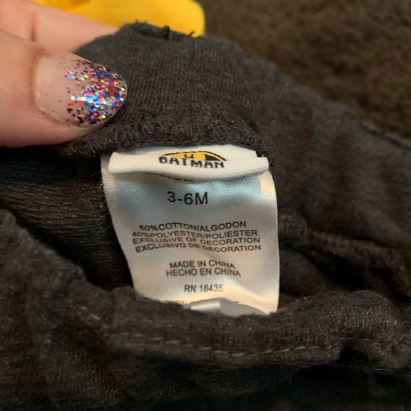 Batman Outfit - Picture 3 of 3